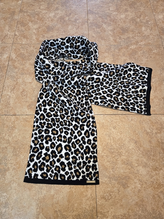 Michael Kors Accessories - Michael Kors Leopard-Print Knit Scarf in Black, White & Tan